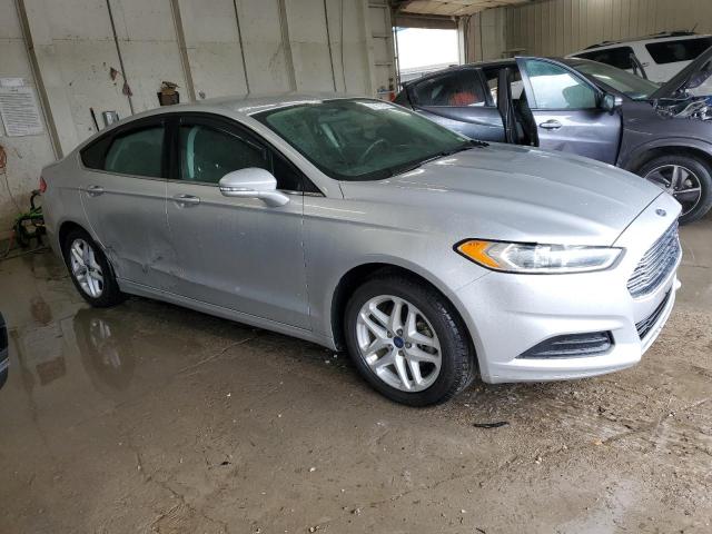 Vin: 1fa6p0h70e5385986, lot: 56151725, ford fusion se 20144