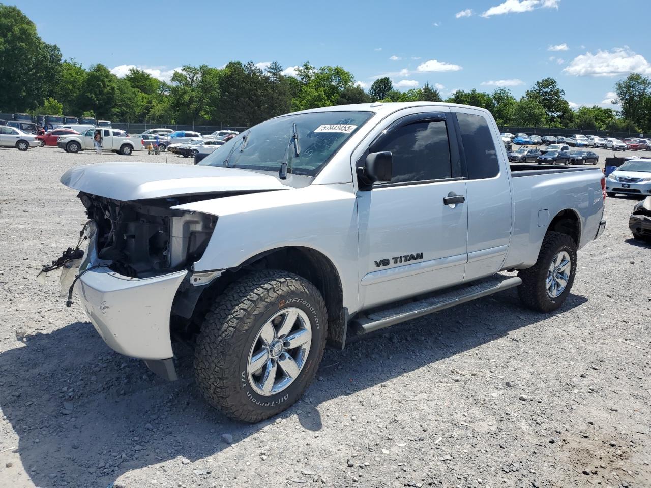 NISSAN TITAN S