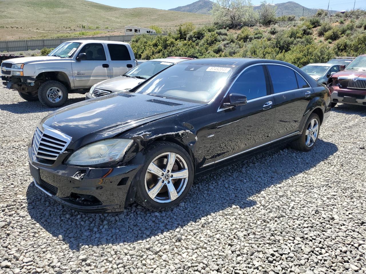 MERCEDES-BENZ S-CLASS 550