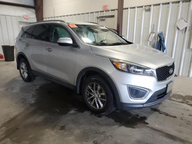 Vin: 5xypg4a37hg205511, lot: 56381305, kia sorento lx 20174