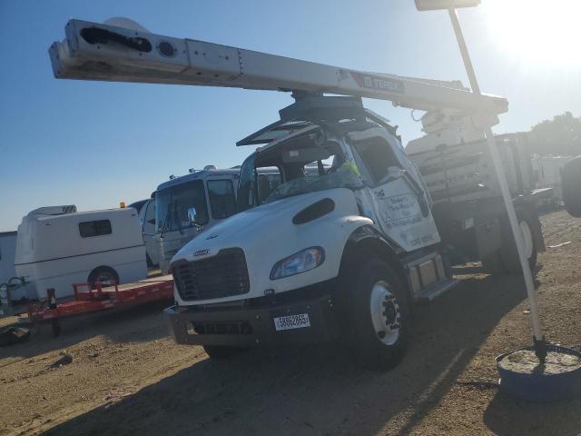 FREIGHTLINER M2 106 MED