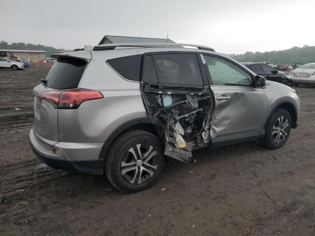 Vin: 2t3bfrev4hw666639, lot: 56294345, toyota rav4 le 20173