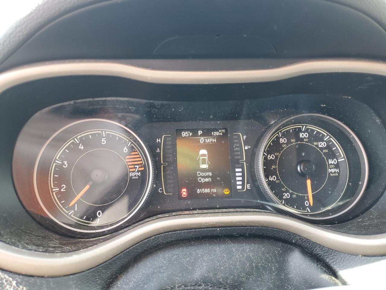 JEEP GRAND CHEROKEE LATITUDE