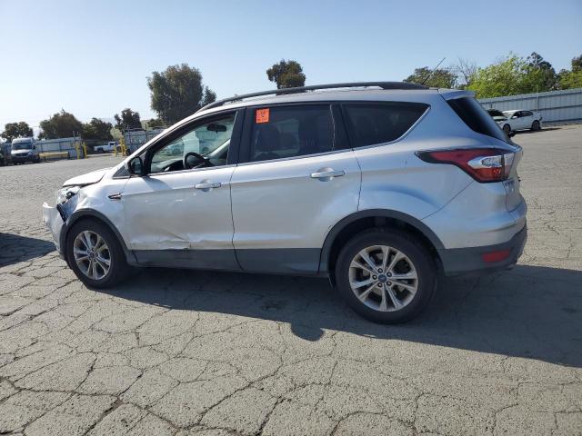Vin: 1fmcu0gd6hub30004, lot: 55333085, ford escape se 20172