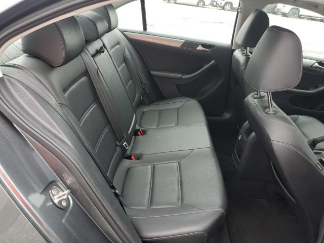 2018 VOLKSWAGEN JETTA SE 3VWDB7AJ7JM237303