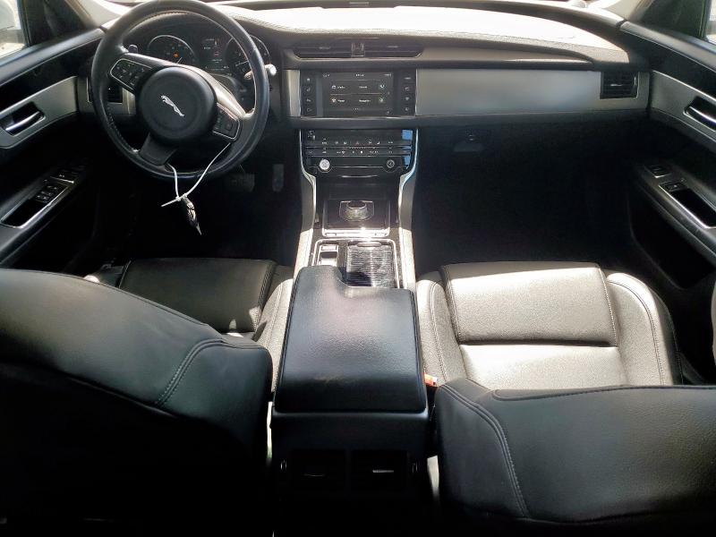 2016 JAGUAR XF PREMIUM SAJBJ4BV0GCY17601