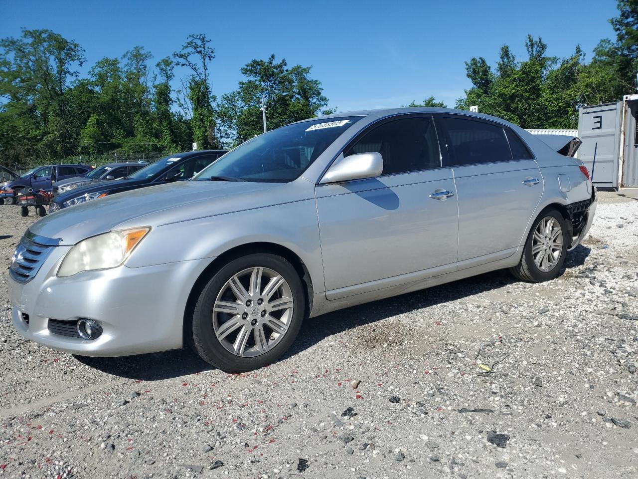 TOYOTA AVALON XL