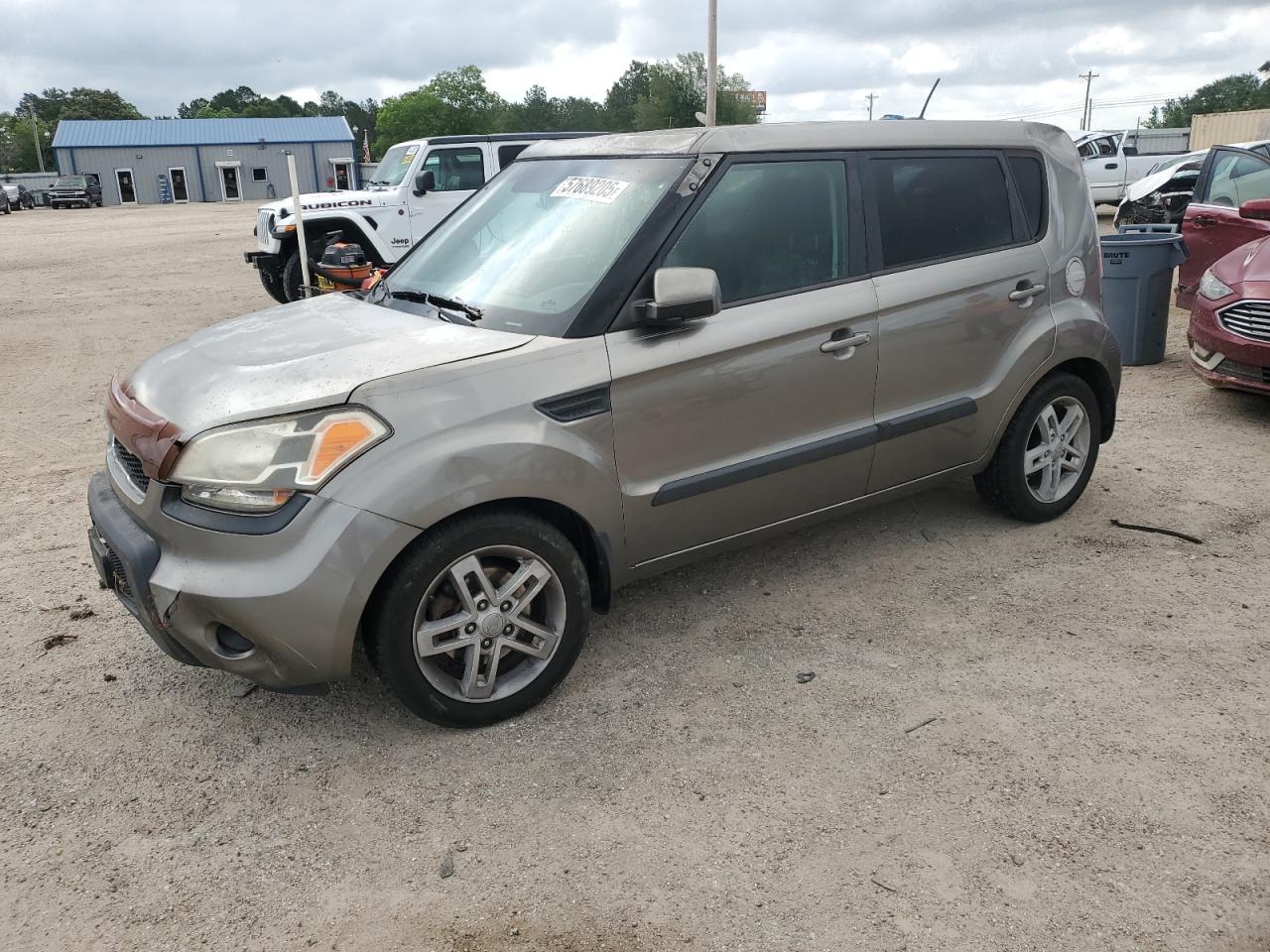 KIA SOUL +