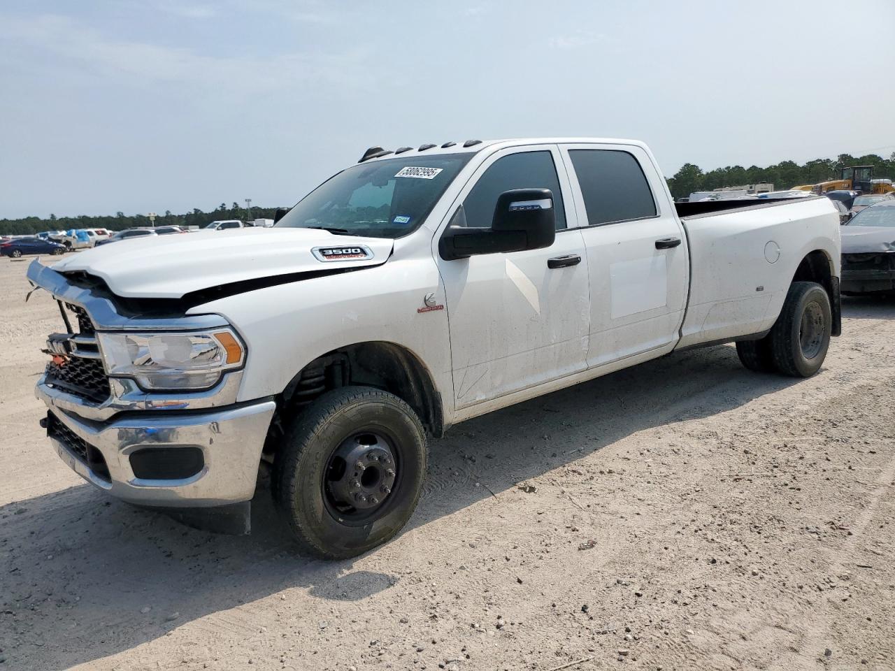 RAM 3500 TRADESMAN