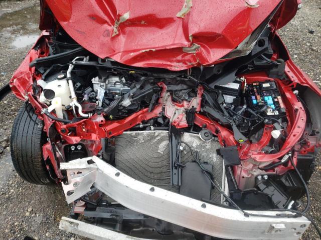 2021 TOYOTA C-HR XLE JTNKHMBX1M1096882