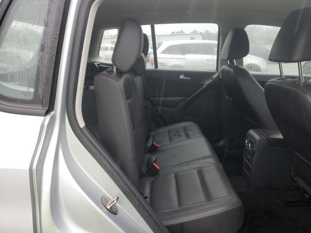 2017 VOLKSWAGEN TIGUAN S WVGBV7AX8HK011192
