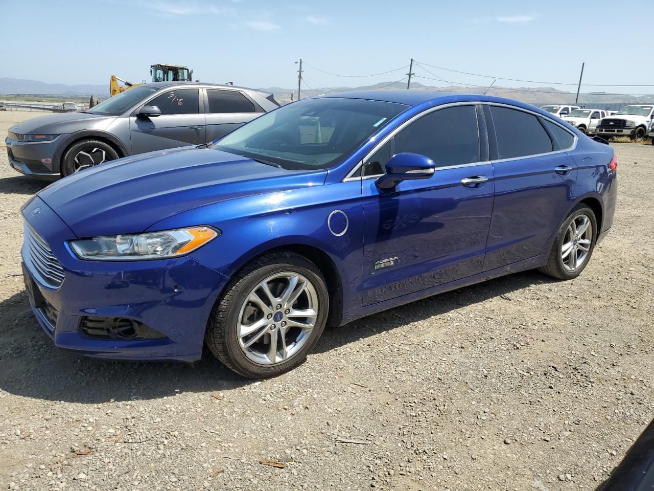 FORD FUSION TITANIUM PHEV