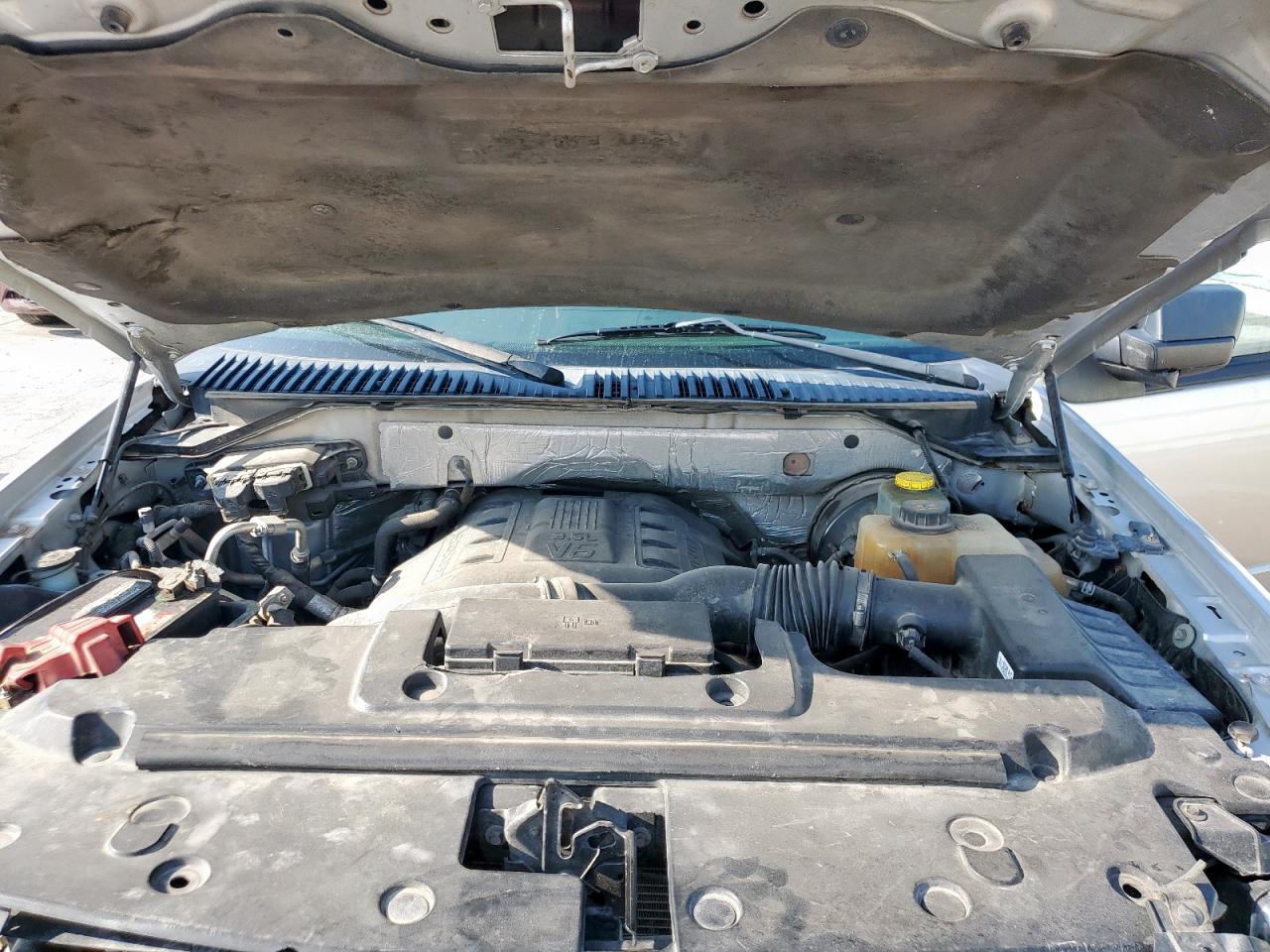 FORD EXPEDITION EL XLT