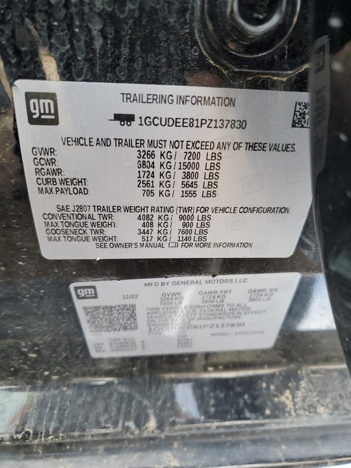 CHEVROLET SILVERADO K1500 RST