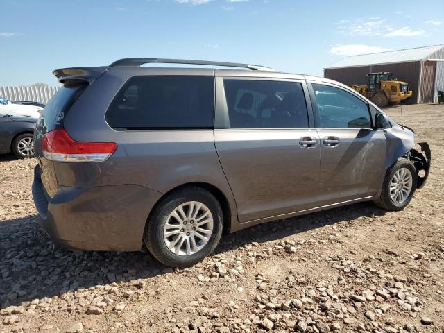 2013 TOYOTA SIENNA XLE - 5TDYK3DC6DS286829