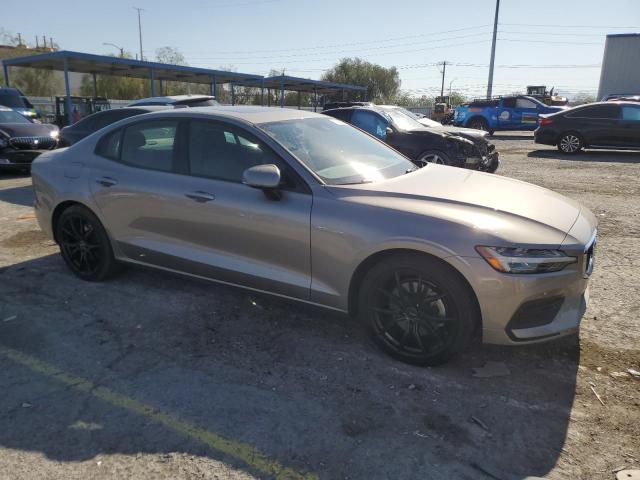 Vin: 7jr102fk1kg003929, lot: 57885835, volvo s60 t5 momentum 20194