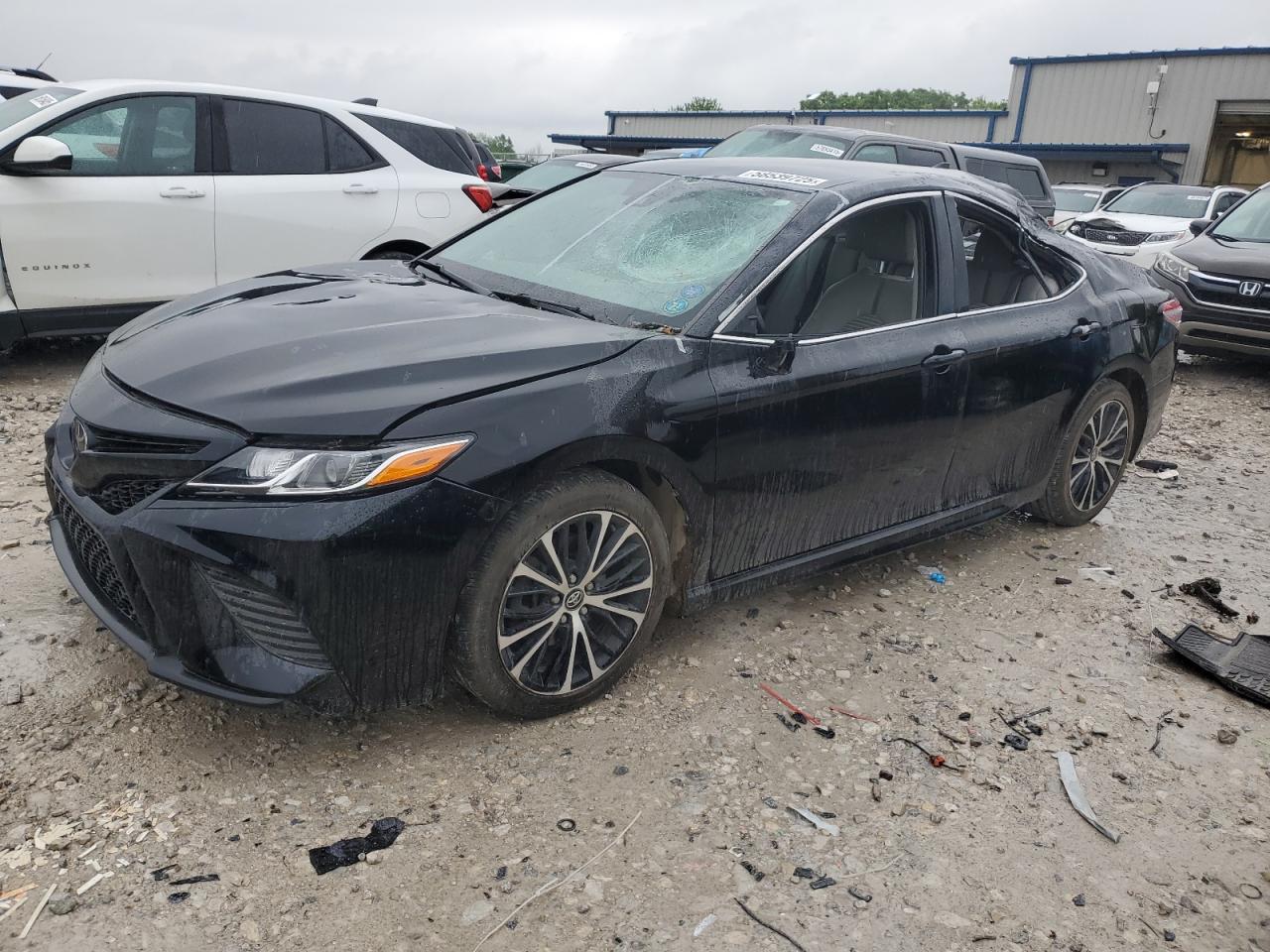 TOYOTA CAMRY SE