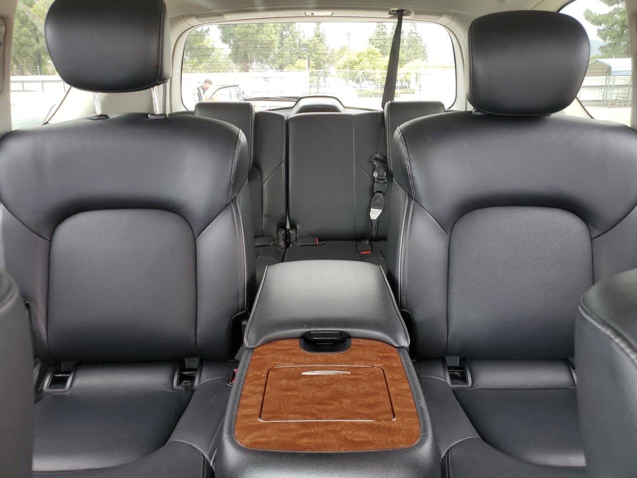 INFINITI QX80 LUXE
