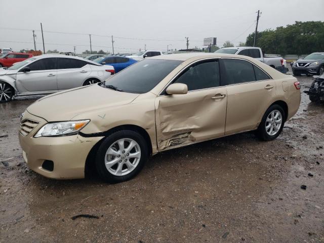 TOYOTA CAMRY BASE