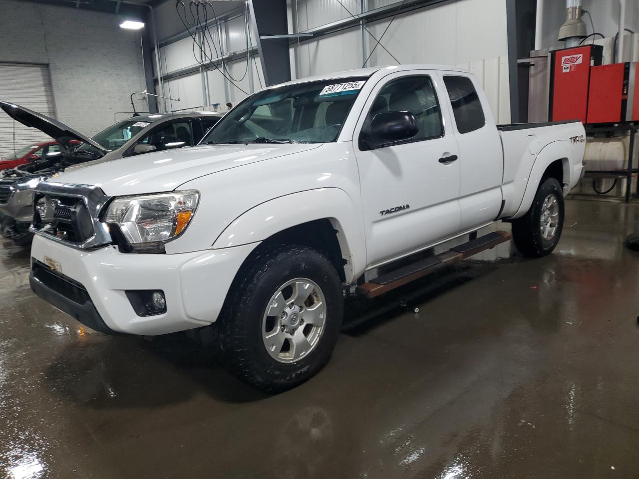 TOYOTA TACOMA ACCESS CAB