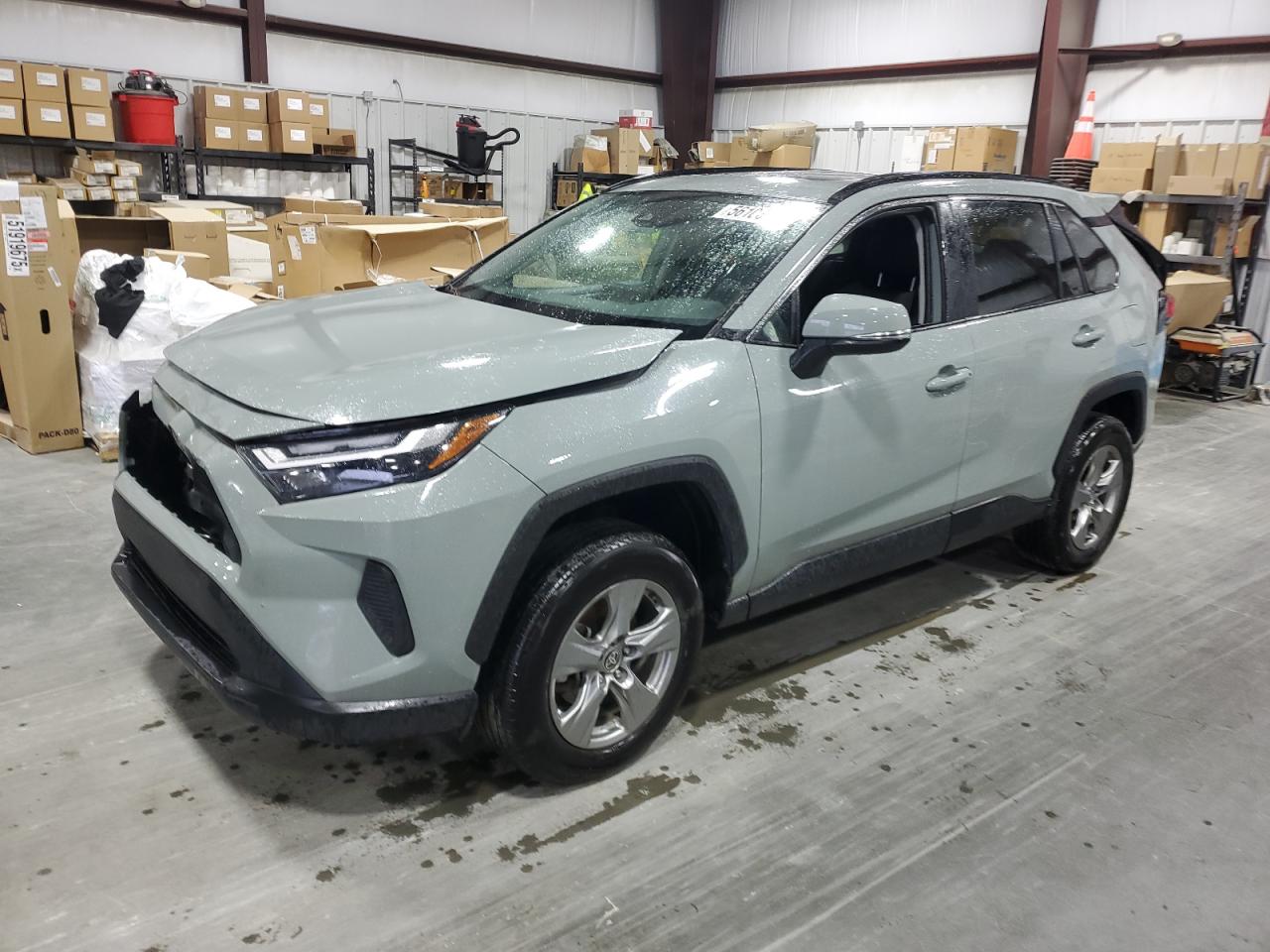 TOYOTA RAV4 XLE