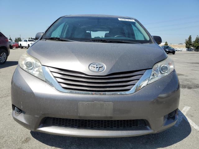 2016 TOYOTA SIENNA LE 5TDKK3DC3GS758270