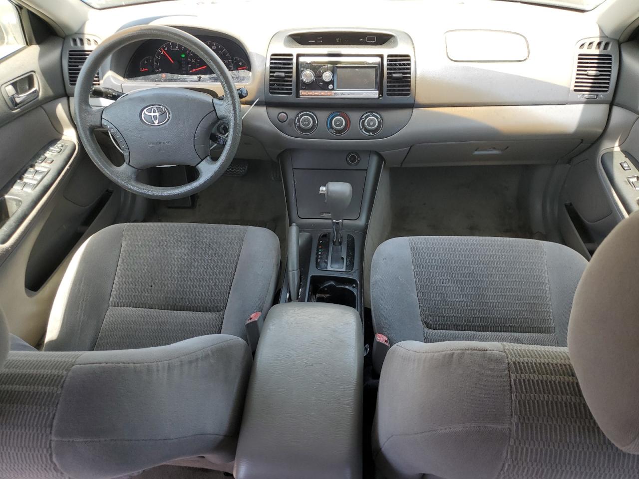 Toyota Camry le 2006