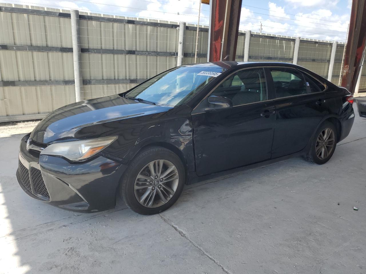 TOYOTA CAMRY LE