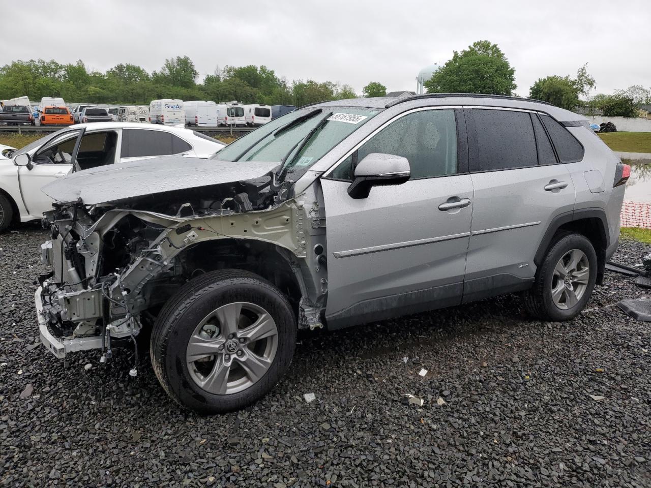 TOYOTA RAV4 XLE