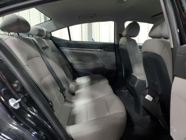 2017 HYUNDAI ELANTRA SE - 5NPD84LF5HH002214