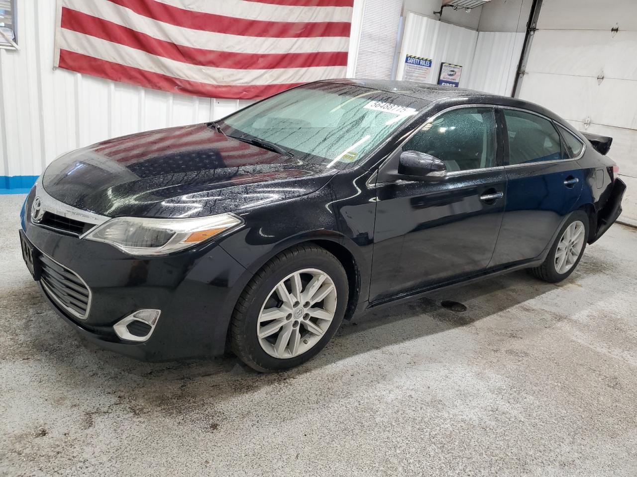 TOYOTA AVALON XLE