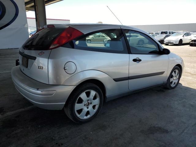 FORD FOCUS ZX3 2002 silver hatchbac gas 3FAFP31382R139947 photo #4