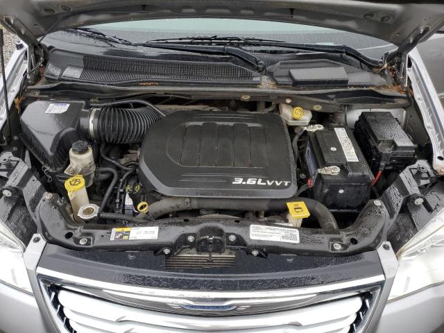 2016 CHRYSLER TOWN & COU - 2C4RC1BG0GR295518