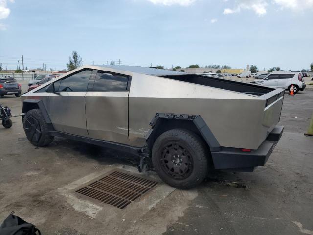 2024 TESLA CYBERTRUCK 7G2CEHED7RA012857