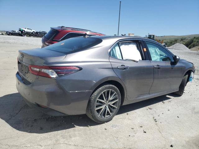 Vin: 4t1f11bkxru110468, lot: 58055635, toyota camry xle 20243
