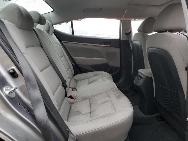2018 HYUNDAI ELANTRA SE - 5NPD84LF6JH249120