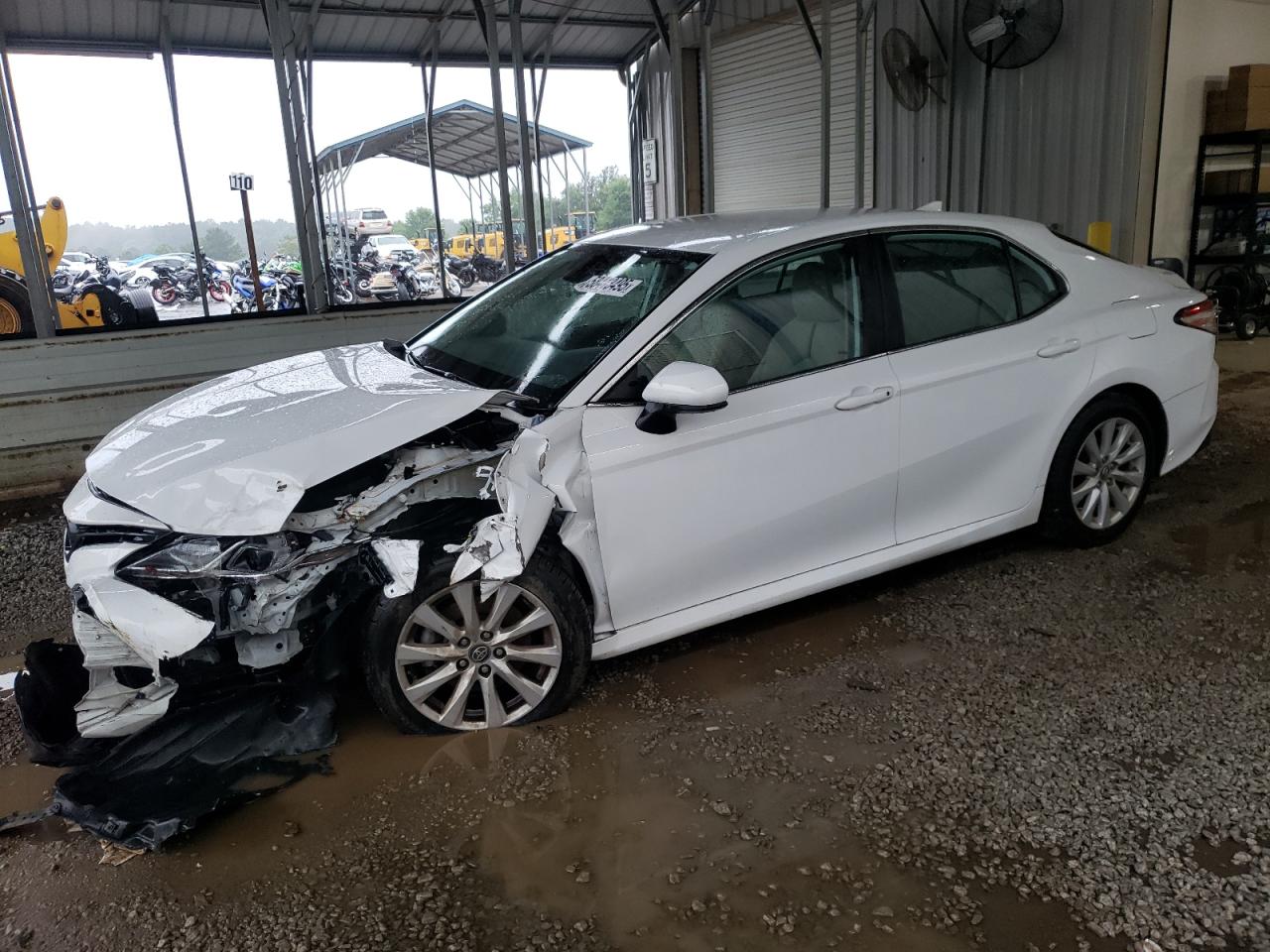 TOYOTA CAMRY L