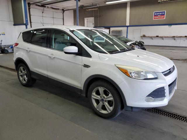 Vin: 1fmcu0gx2euc52560, lot: 58273115, ford escape se 20144