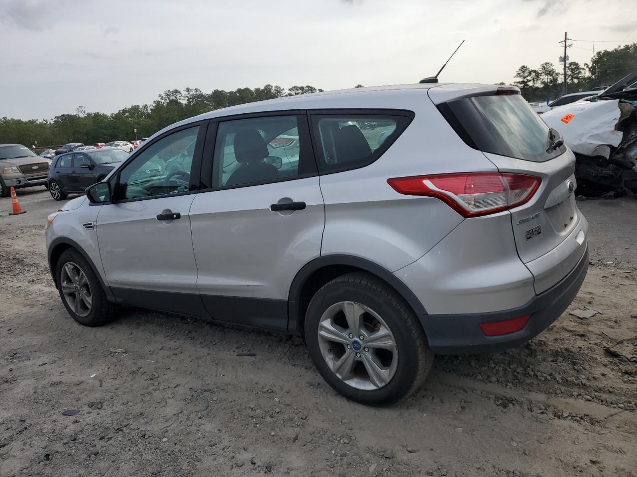 FORD ESCAPE S