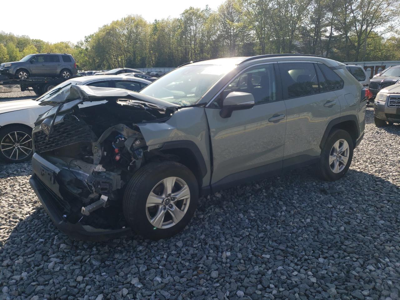 TOYOTA RAV4 XLE