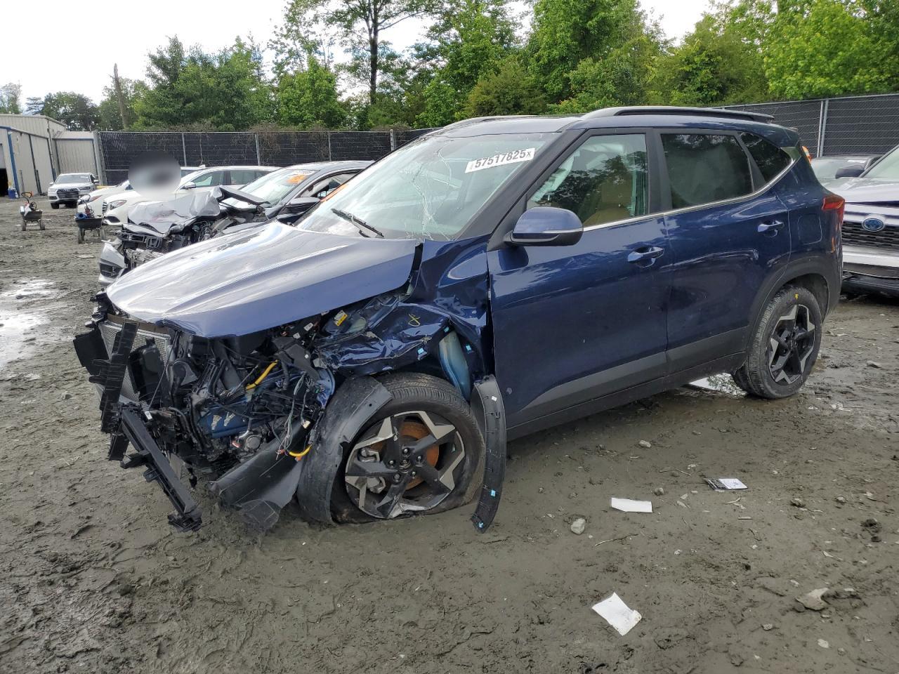 KIA SELTOS EX