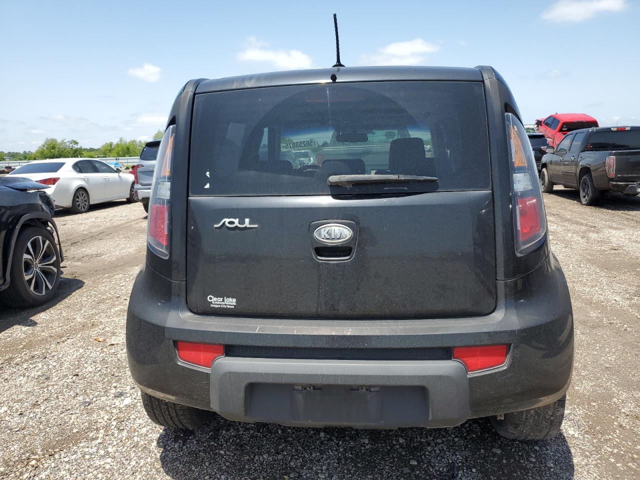 KIA SOUL +