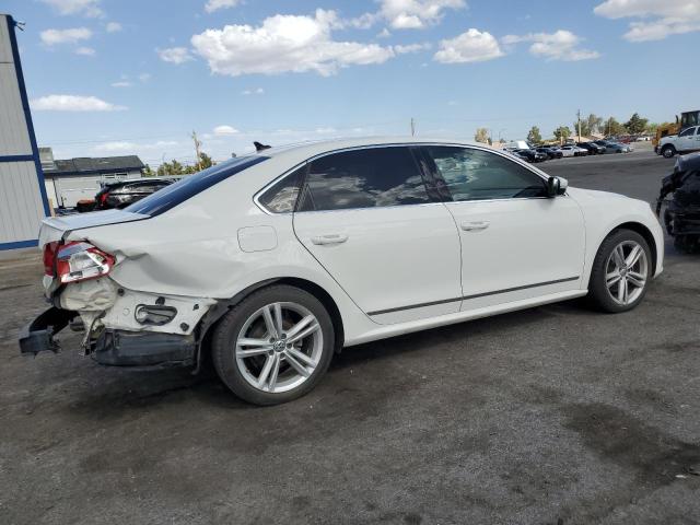 2015 VOLKSWAGEN PASSAT SEL - 1VWCV7A38FC089319