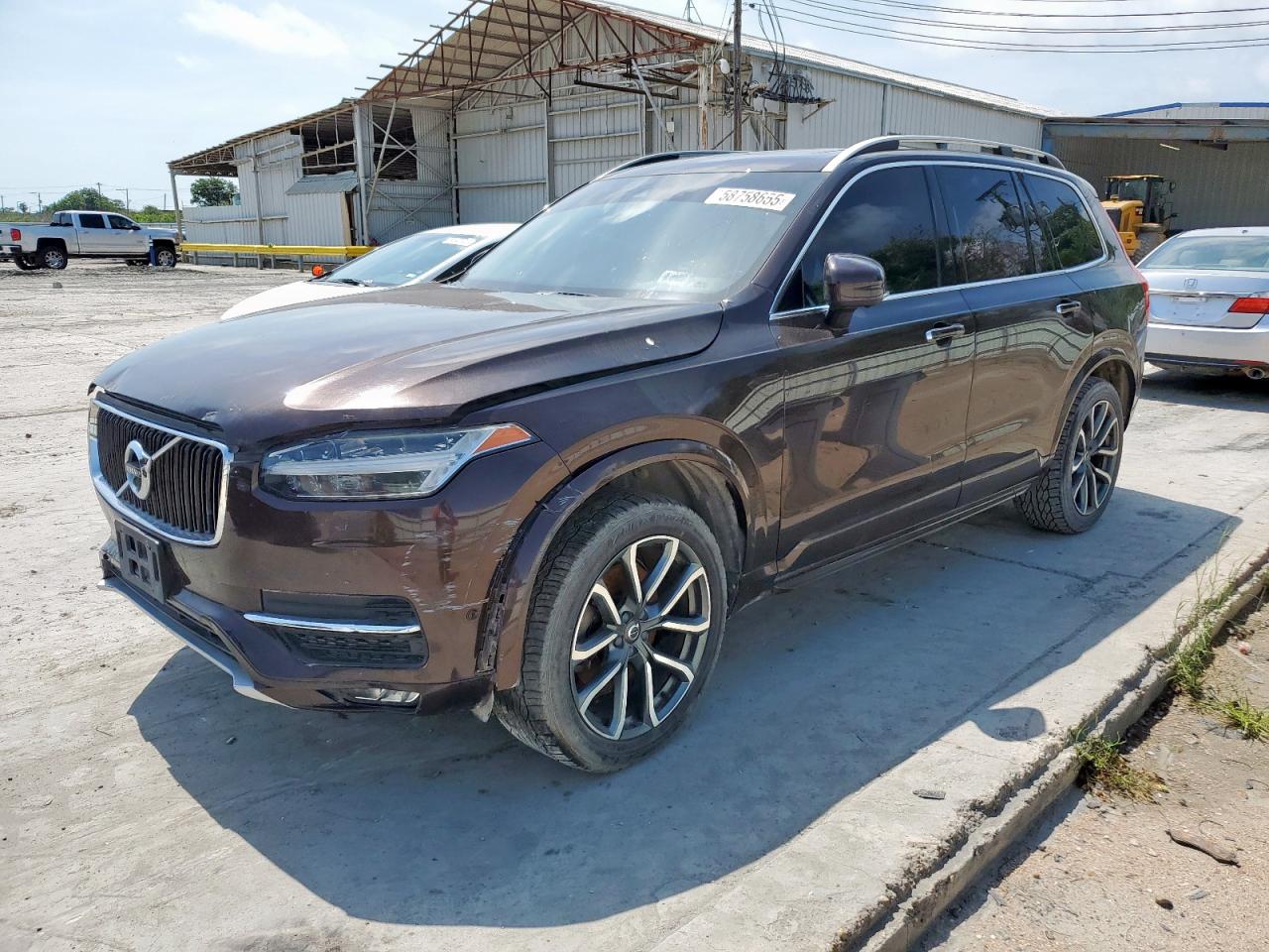 VOLVO XC90 T5