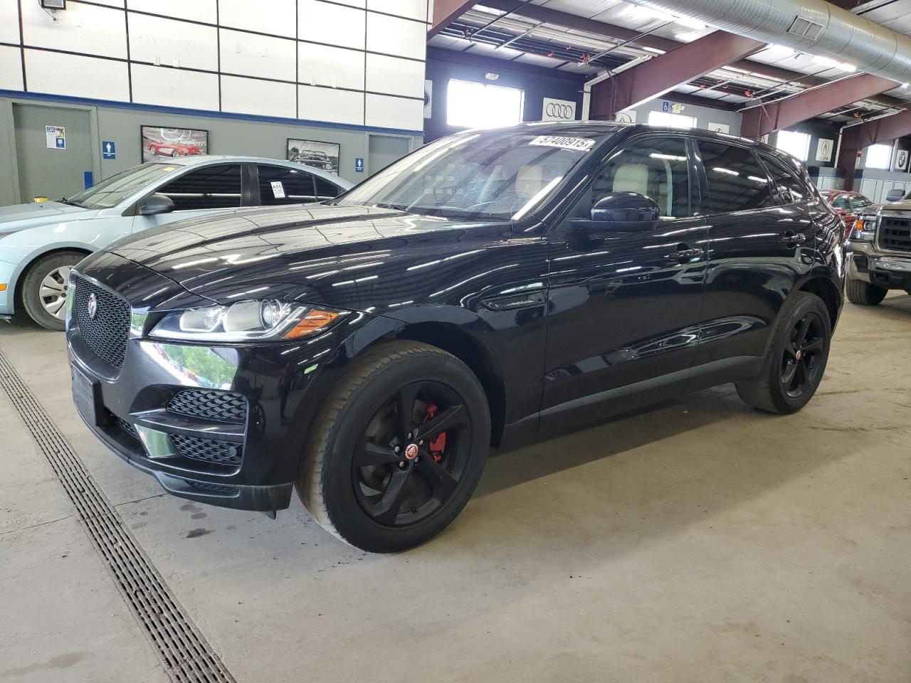 JAGUAR F-PACE PREMIUM