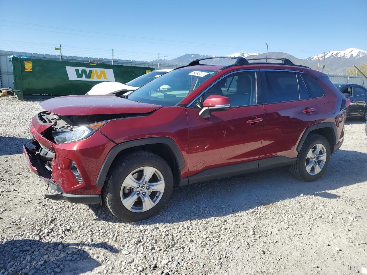TOYOTA RAV4 XLE