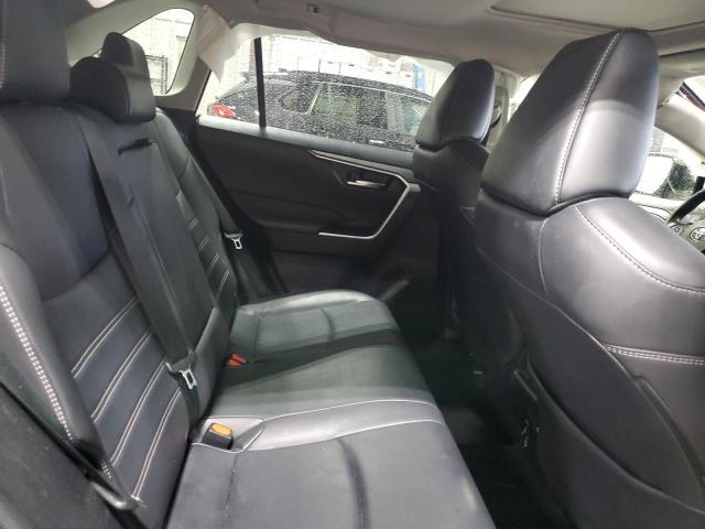 2020 TOYOTA RAV4 XLE P - JTMC1RFV8LD056072