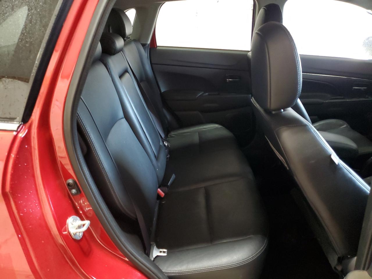 MITSUBISHI OUTLANDER SEL