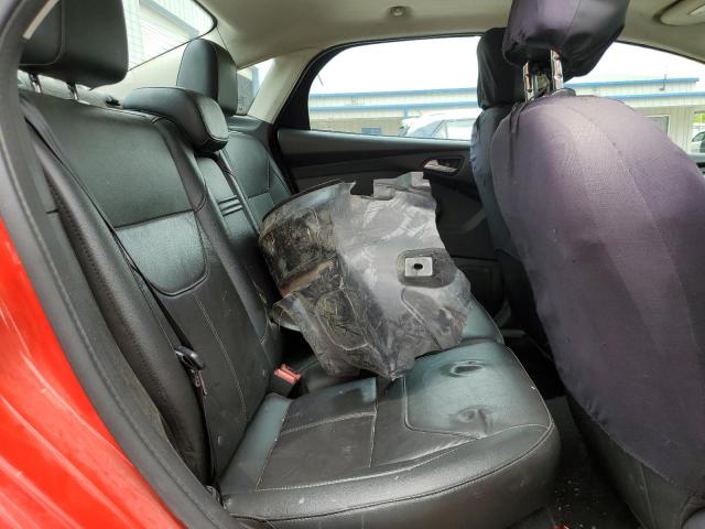 2016 FORD FOCUS SE - 1FADP3F21GL329957