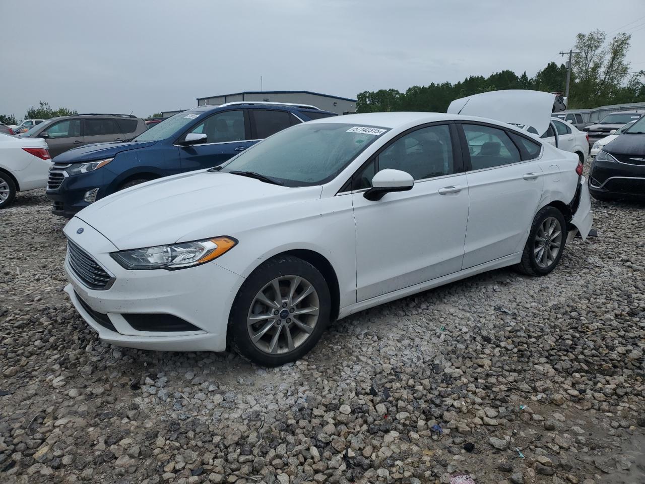 FORD FUSION SE